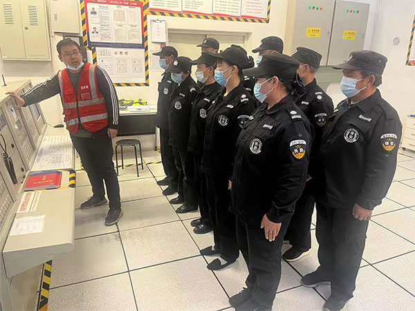 技術員為企業員工培訓消防工程案例